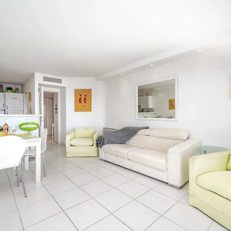 Bay-3 By Interhome Apartmán