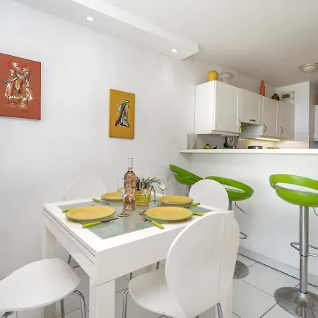 Bay-3 By Interhome Apartmán Cannes